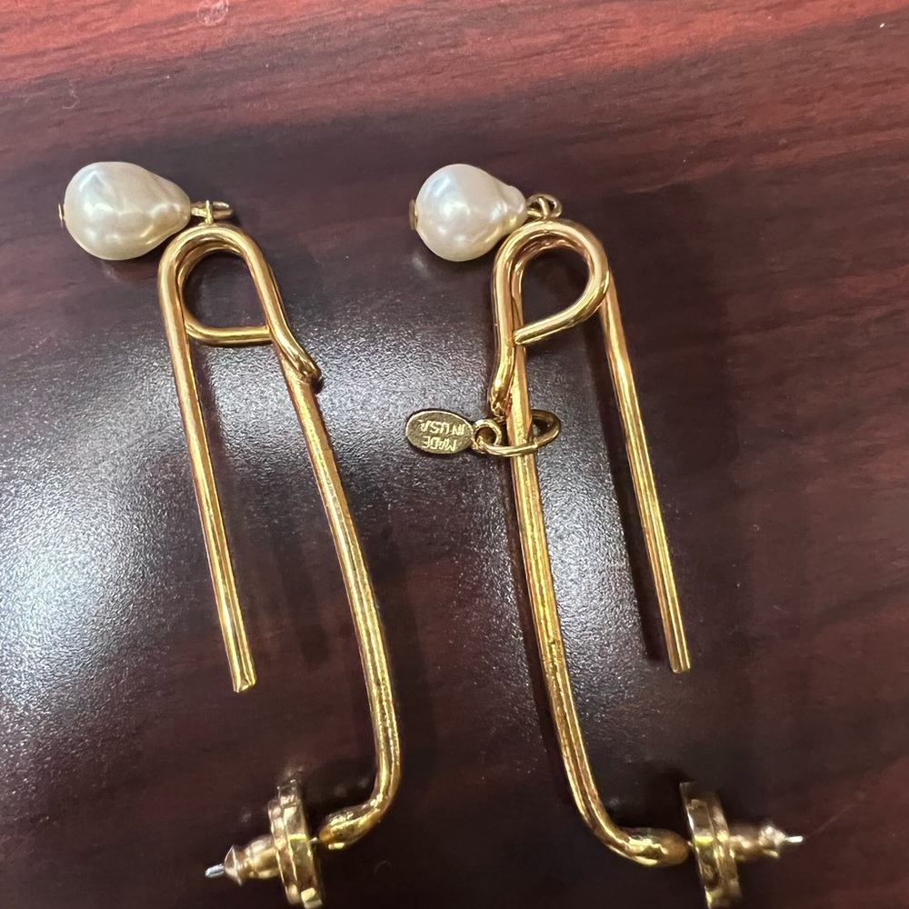 oscar de la renta pearl earrings